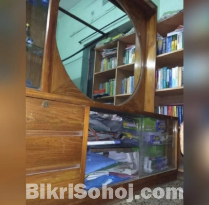 সেগুন কাঠের ড্রেসিং টেবিল বিক্রি করা হবে